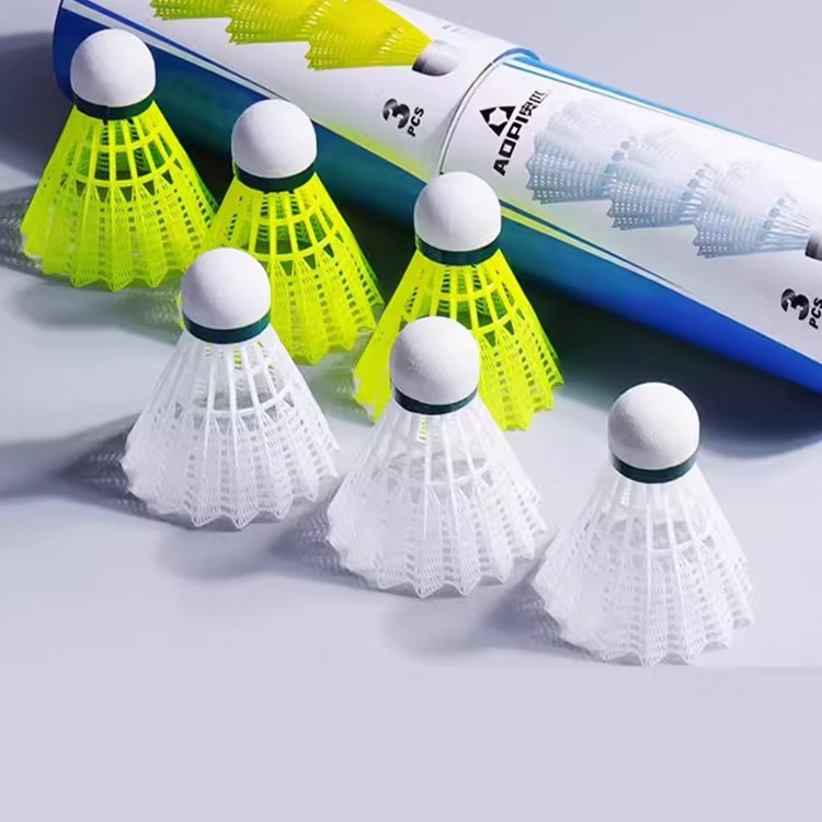 factory supply windproof durable goose feather ball outdoor learning training badminton nylon badminton ball