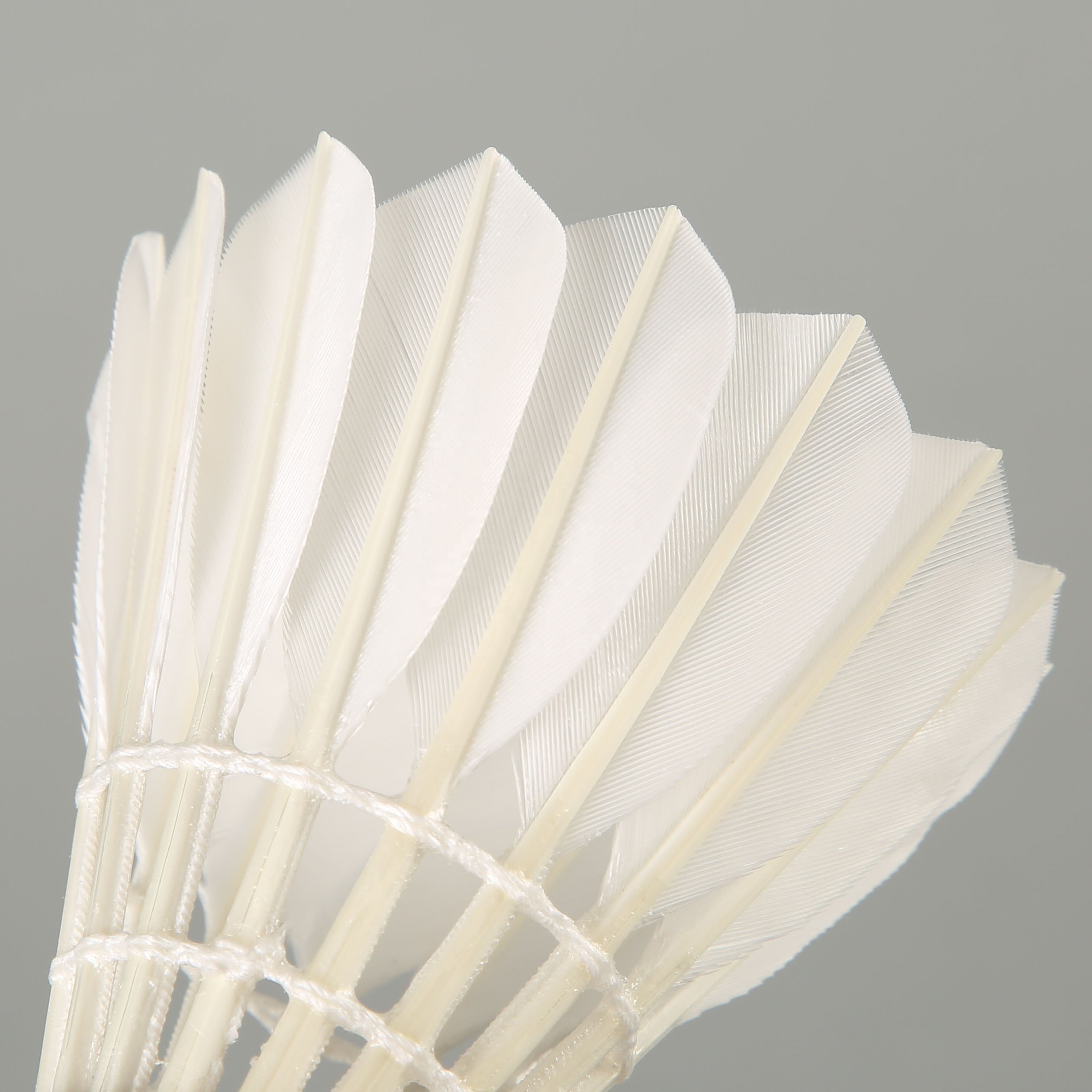 Training High Durability Goose Feather shuttlecock Lingmei 10pro In Stock