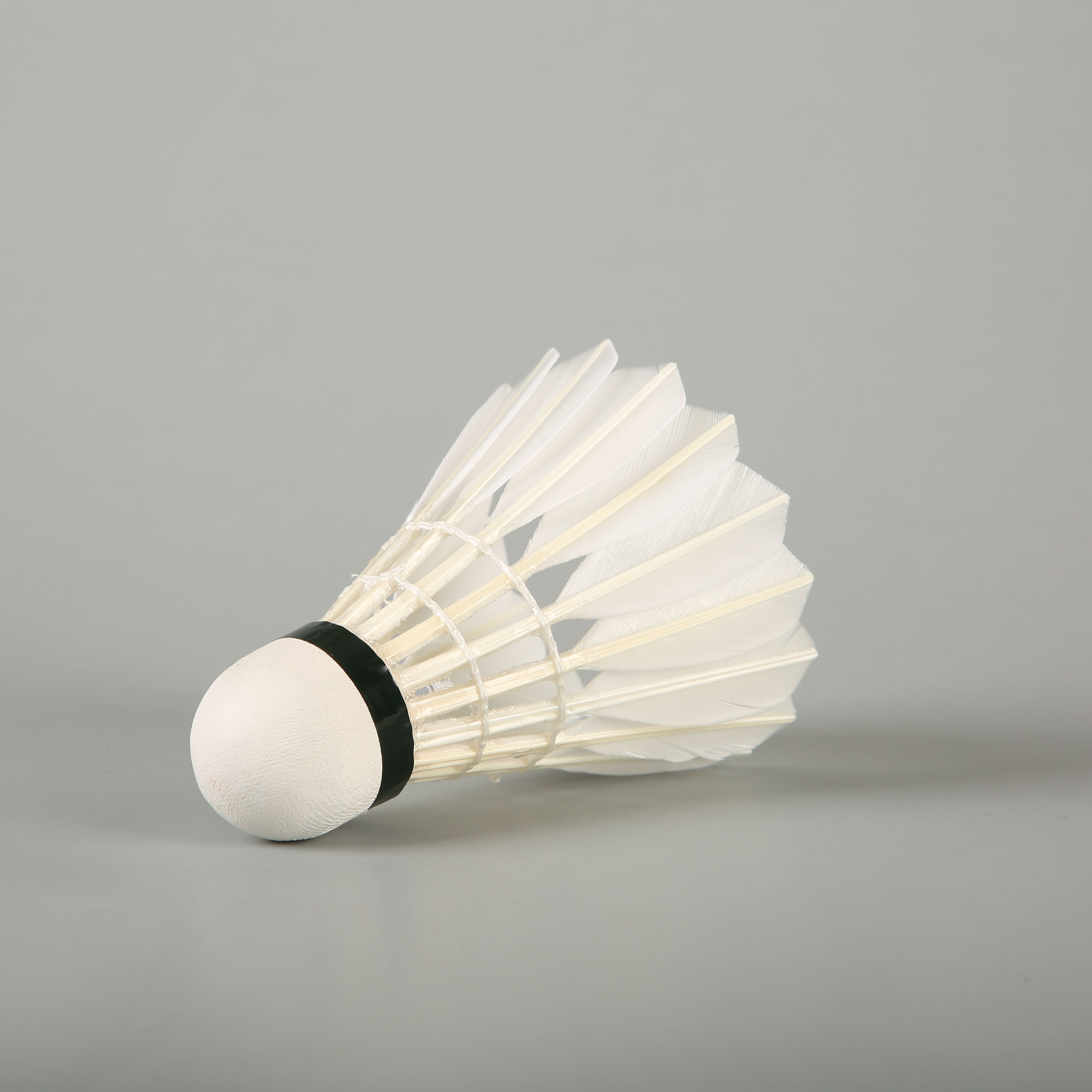 Training High Durability Goose Feather shuttlecock Lingmei 10pro In Stock