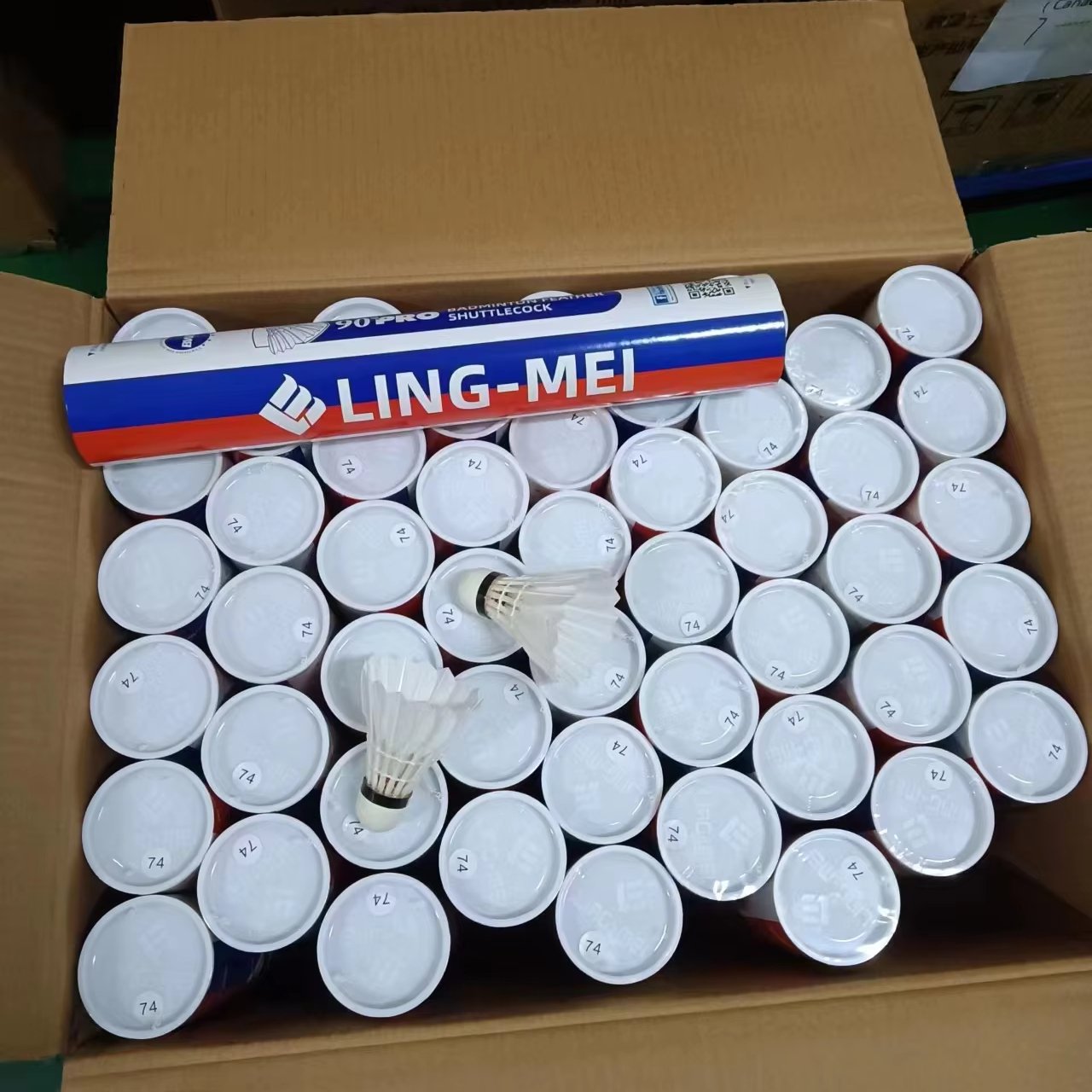 Wholesale badminton feather shuttlecocks for tournament lingmei 90
