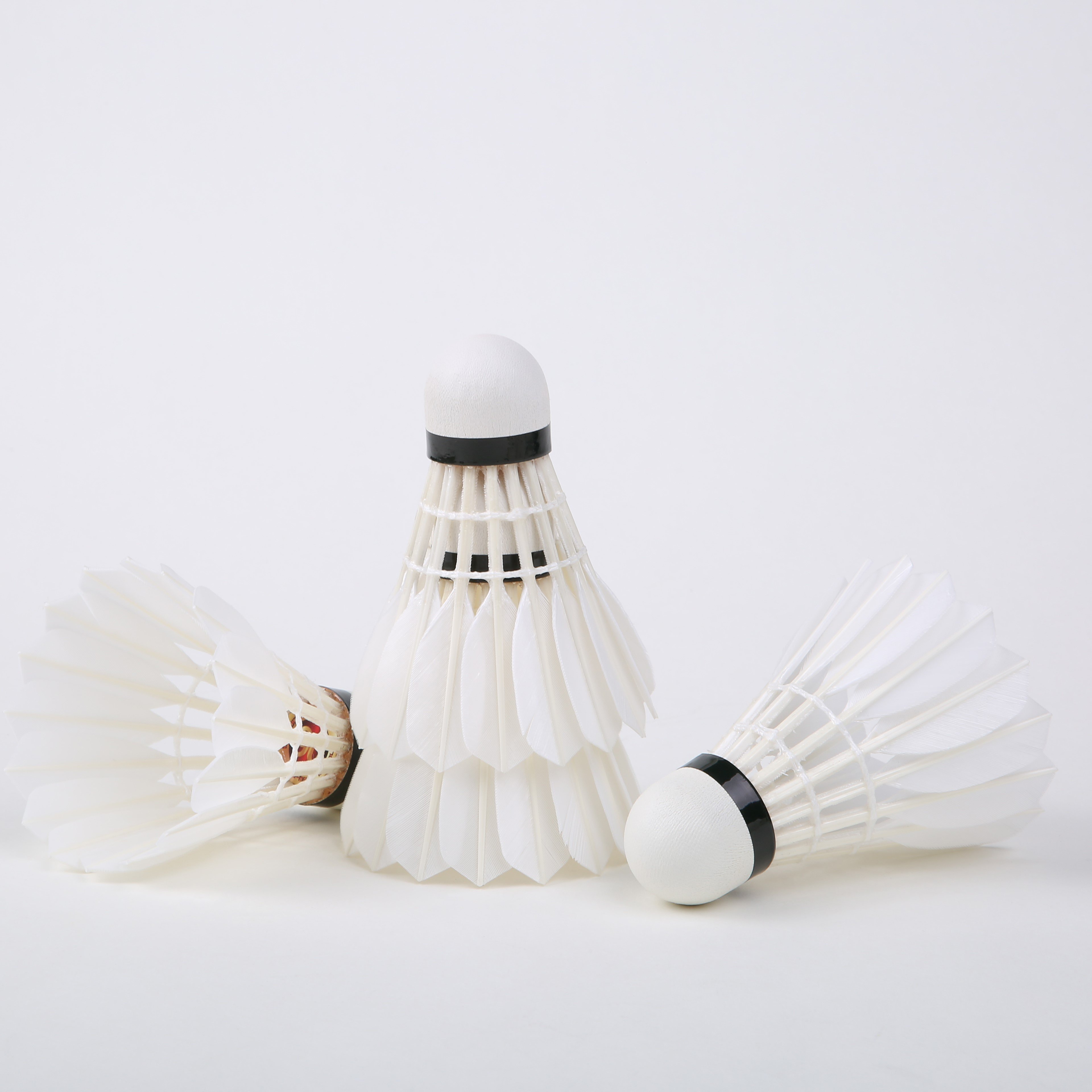 Wholesale badminton feather shuttlecocks for tournament lingmei 90