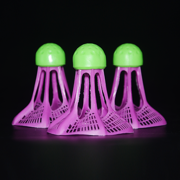 Outdoor Plastic Shuttlecock Windproof Elastic Air Shuttle Balls Supplier Shuttlecock Cork Nylon Shuttle Badminton