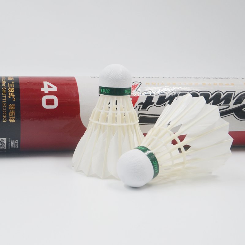 Dmantis D40 Badminton Shuttlecock Stable Durable with High Flight Stability Made from Duck Feathers Cork Head (PU) Indoor Use
