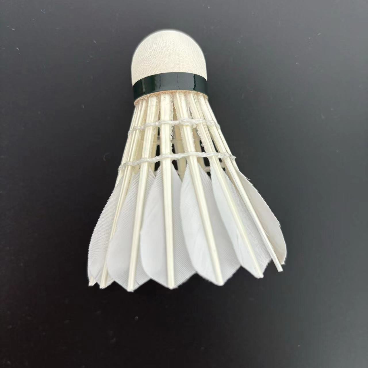 lingmei 10 quality Sports Ball Badminton Shuttlecocks Durable Goose Straight Feather with PU Cork for Training