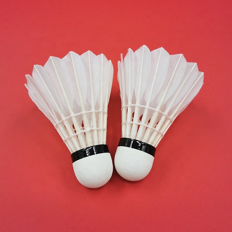 Best Quality Duck Feather Badminton Shuttlecock Badminton Traditional Type Badminton Shuttlecock BWF Approved for Competition