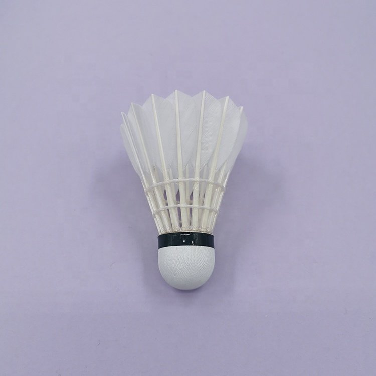 Retail Acceptable Classic Type Shuttle Birdies Class AGoose Feather High Quality Badminton Shuttlecock for Tournament