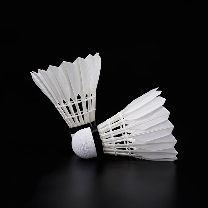 Custom high quality grade one goose feather portable mesin badminton shuttle cocks No.666