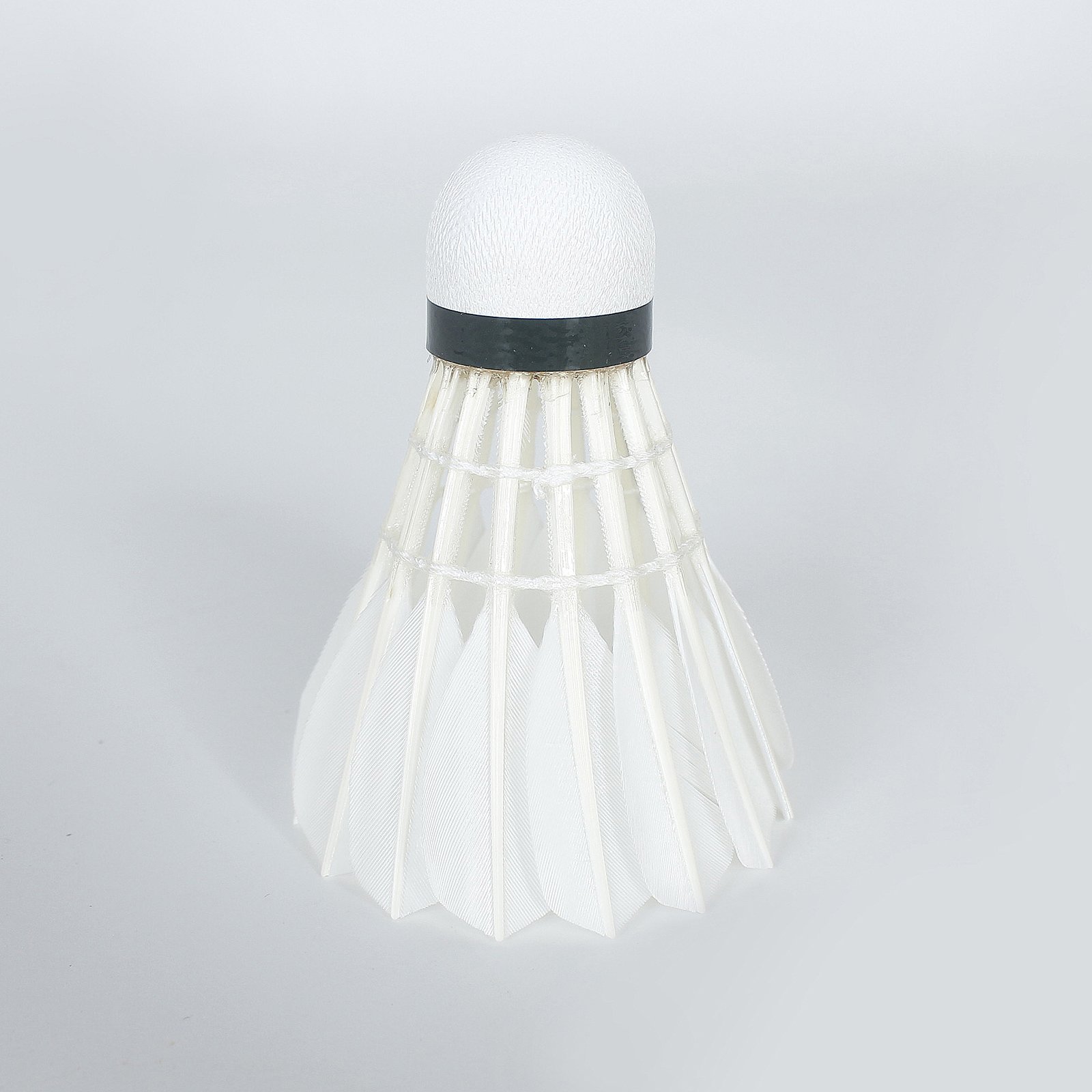 High Quality Top Grade Goose Feather Badminton Shuttlecocks For Outdoor Play Hot Sale