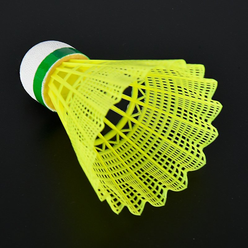 hotselling 2Pcs Nylon Badminton Shuttlecock Outdoor Sports Training Accessory