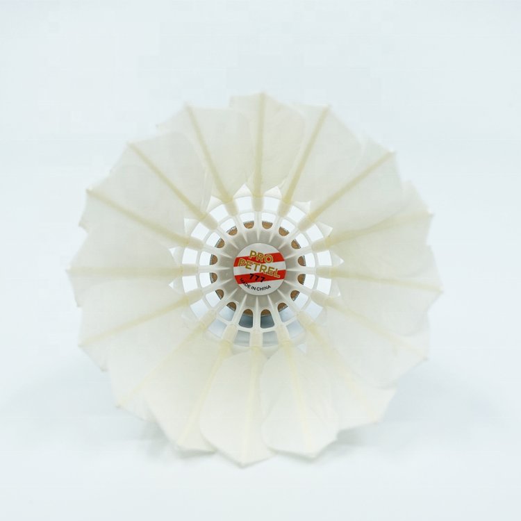 High Quality Badminton Shuttlecock Excellent Duck Feather Super Stability Not Easy to Break Strong Strike Suitable for Training