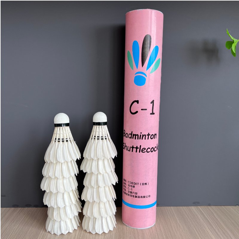 OEM Badminton Shuttlecock Best Durability flying Grade 1 straight duck feather shuttlecock for club competition 12pcs