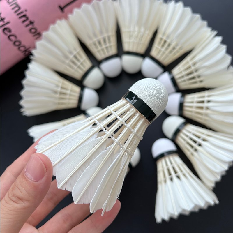 OEM Badminton Shuttlecock Best Durability flying Grade 1 straight duck feather shuttlecock for club competition 12pcs