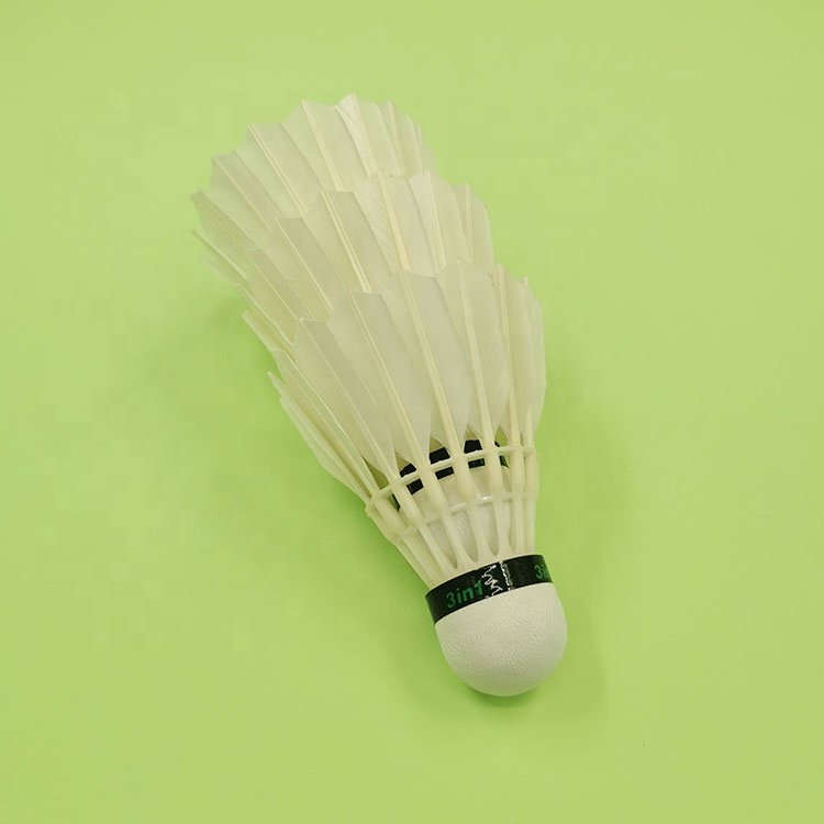 Super Durable Volante de Badminton Class A Duck Feather Agreeable Match Badminton Shuttlecocks Speed 75-79 Badminton Shuttlecock
