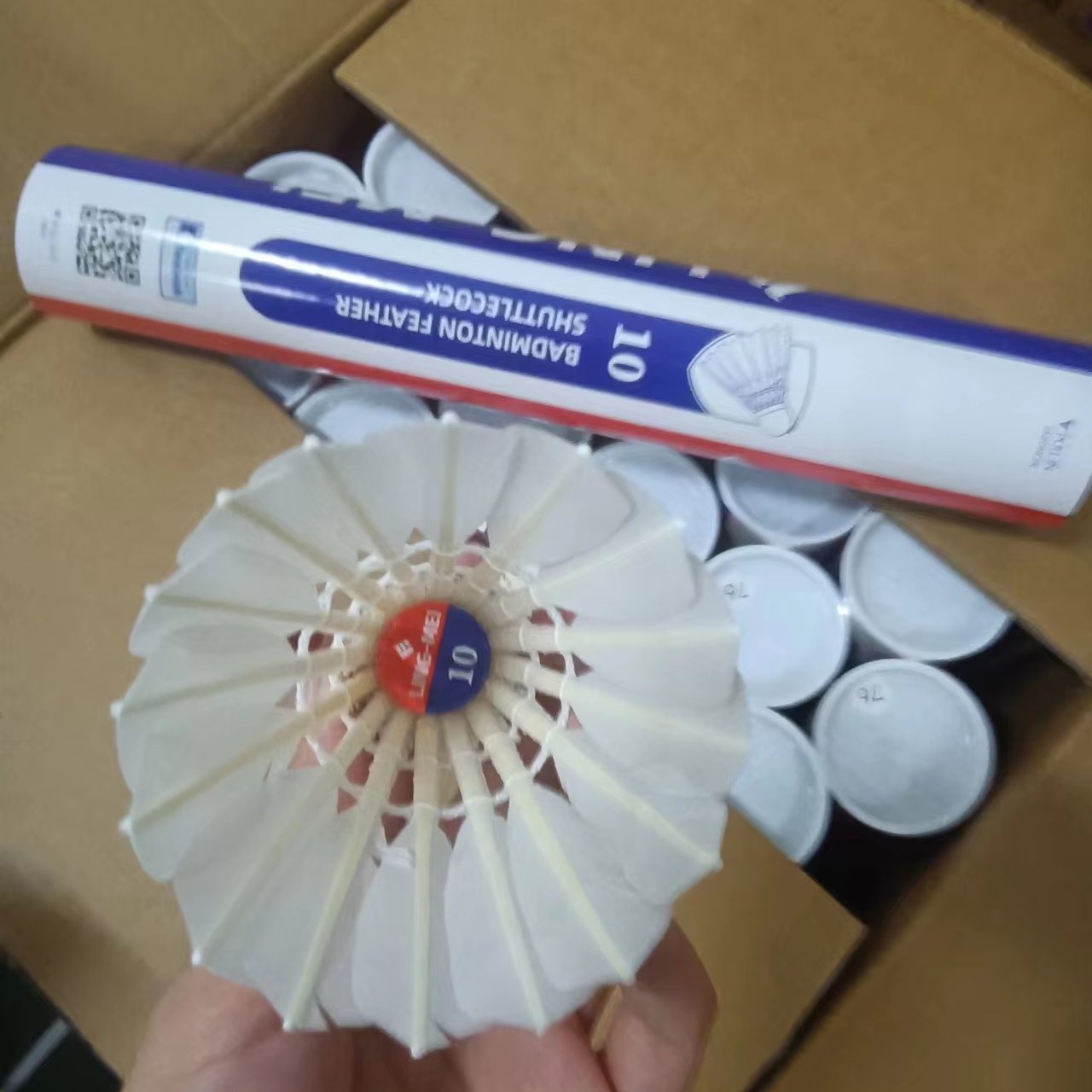 Wholesale Brand Durable Goose Feather Badminton Shuttlecocks Lingmei 10