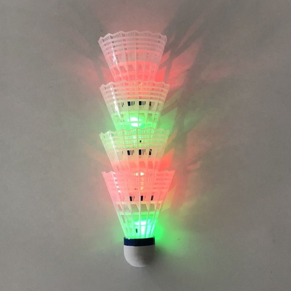 LED Badminton Shuttlecocks Lighting Birdies Shuttlecock Glow in The Dark for Indoor/Outdoor Sports Activities