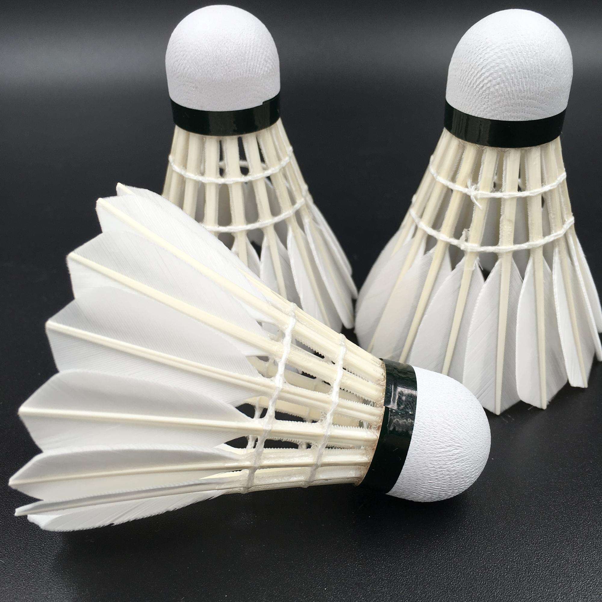 Wholesale customized high quality entertainment training level durable duck feather badminton shuttlecock