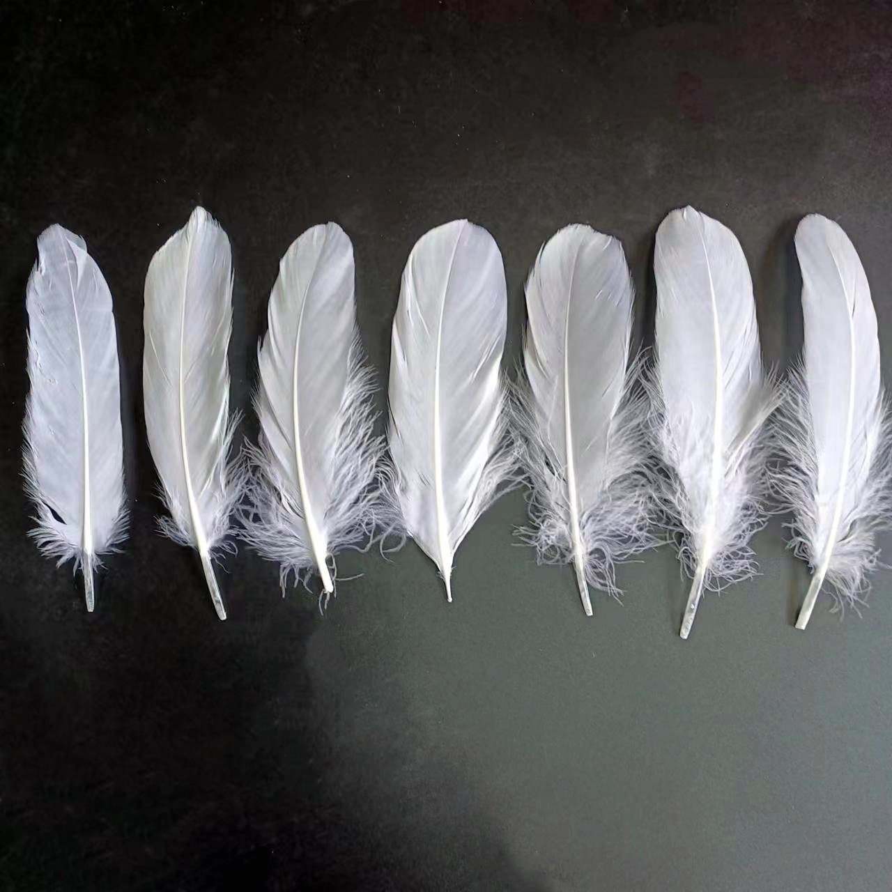 Cheap Natural 6-8'' Goose Feather bulk White decor feathers goose for badminton shuttlecock crafts angel wing cloth costume