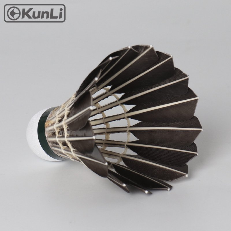 Best Selling Kunli Manufacturer China Goose Feather Outdoors Aeroplane Badminton Ball Shuttlecock For Training