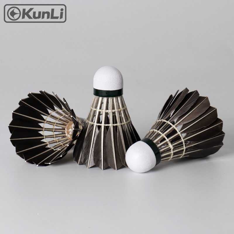 Best Selling Kunli Manufacturer China Goose Feather Outdoors Aeroplane Badminton Ball Shuttlecock For Training