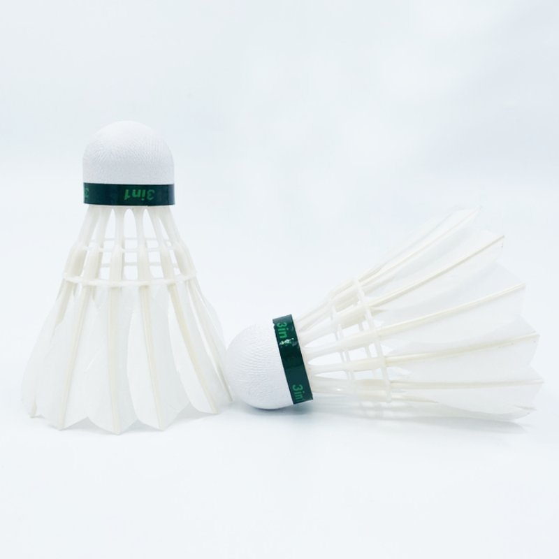 Venta directa de fabrica durable estable china pluma de ganso al por mayor volante de badminton para el entrenamiento deportivo