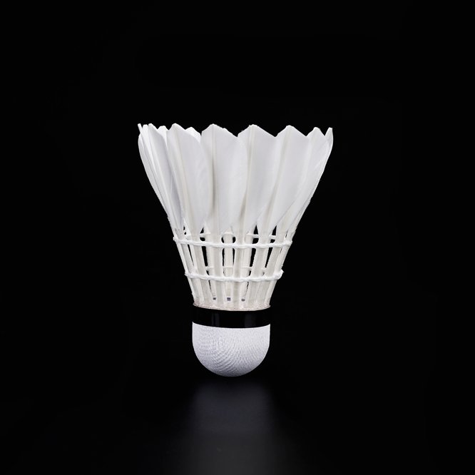 Factory direct selling Hig quality Duck Feather Ball NO.666 badminton cork shuttlecock for Practice training Purpose