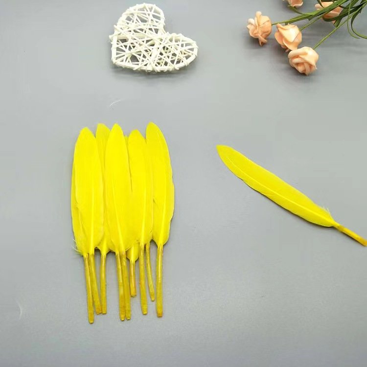 Wholesale High Quality Colorful Goose Feathers Natural Colored Goose Feather Dyed Various Colors Goose Feathers for Craft