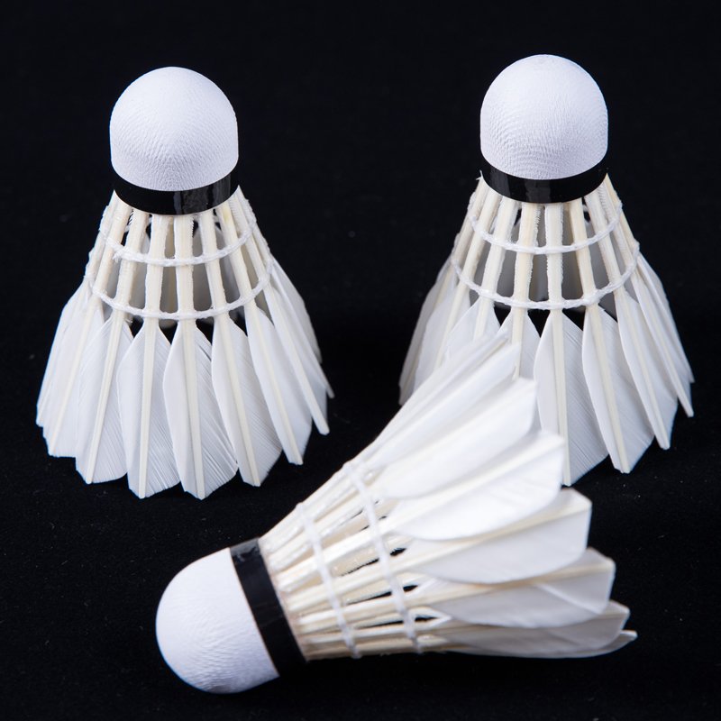 Factory Direct Wholesale Cheap Duck Feather Shuttlecocks Level Two Duck Feather Badminton Shuttlecock FlySaeta No.07