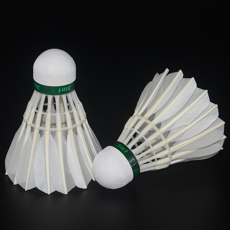 Indonesia Popular Market 3in1 Shuttlecock More Durable Modified Nylon Feather Stand Dmantis D45 Shuttlecock