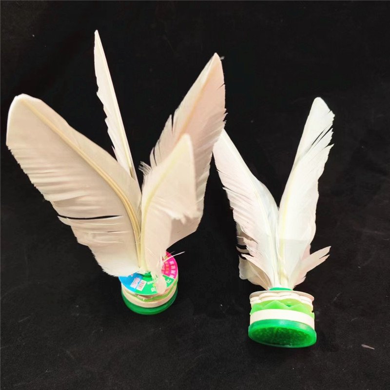 Bulk Order Cheap Price white or Custom Color Logo Package Colorful Kick Shuttlecock Goose Feather Jianzi Wholesale