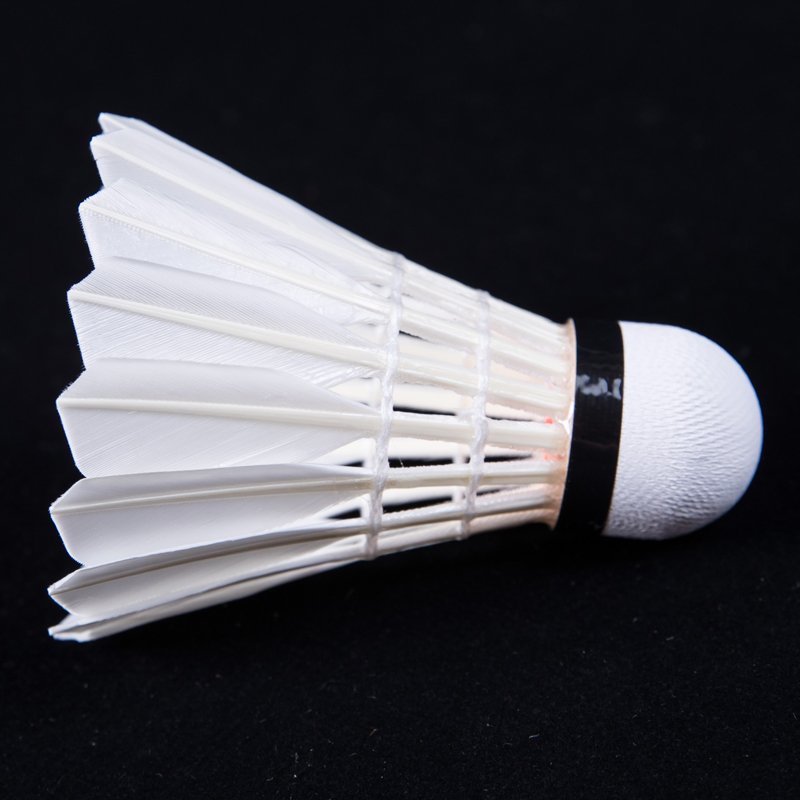 China Goose Feather NO.70 Badminton Shuttlecock String Machine To Japan