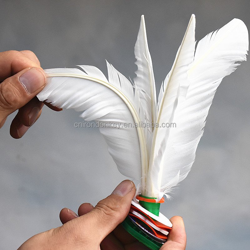 Sports Chinese feather shuttlecock adult fitness resistant to kick goose feather big white shuttlecock
