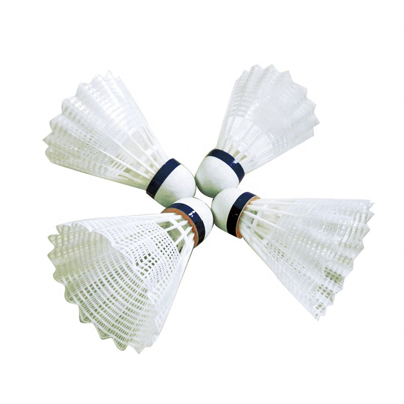 Cheap Price Standard High Quality Shuttlecock White Goose Curved Feather Badminton Shuttlecock for Training
