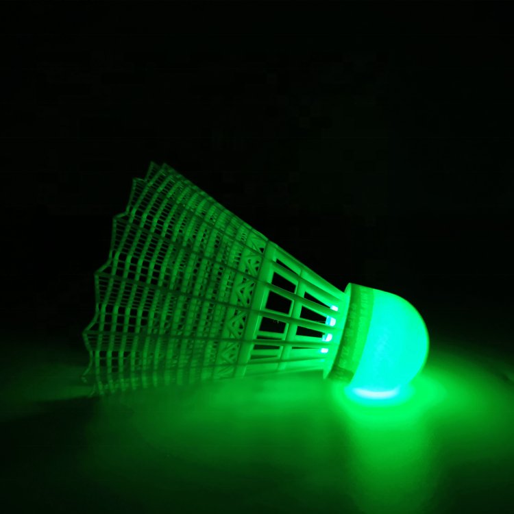 Wholesale Nylon Badminton Shuttlecock Play Anytime LED Lighting Nylon Badminton Shuttlecock for Playing Badminton