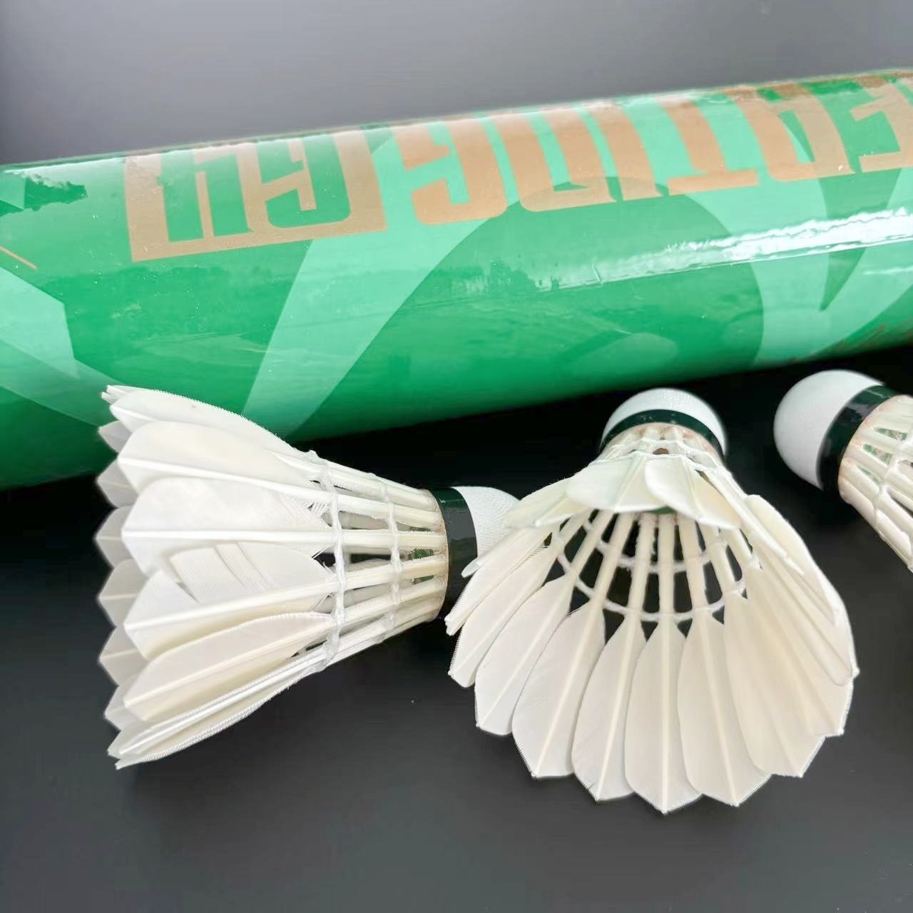 Professional Durable Goose Feather Badminton Shuttlecock International Tournament Standard Shuttle