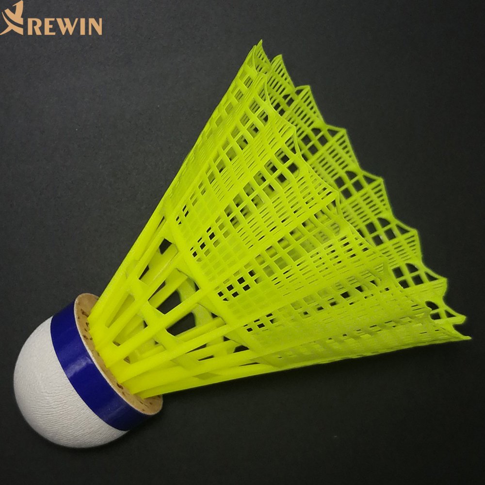 M370 High Quality Badminton Nylon Shuttlecock with Natural Cork for Badminton Club