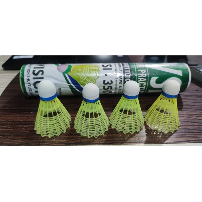 High Quality Factory Outlet Badminton Shuttlecock Whole Wood Cock with High Quality Plastic Shuttlecocks Product