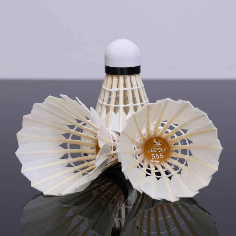 High quality international competition level of badminton with the best level of duck feather and cork in two materials No.555