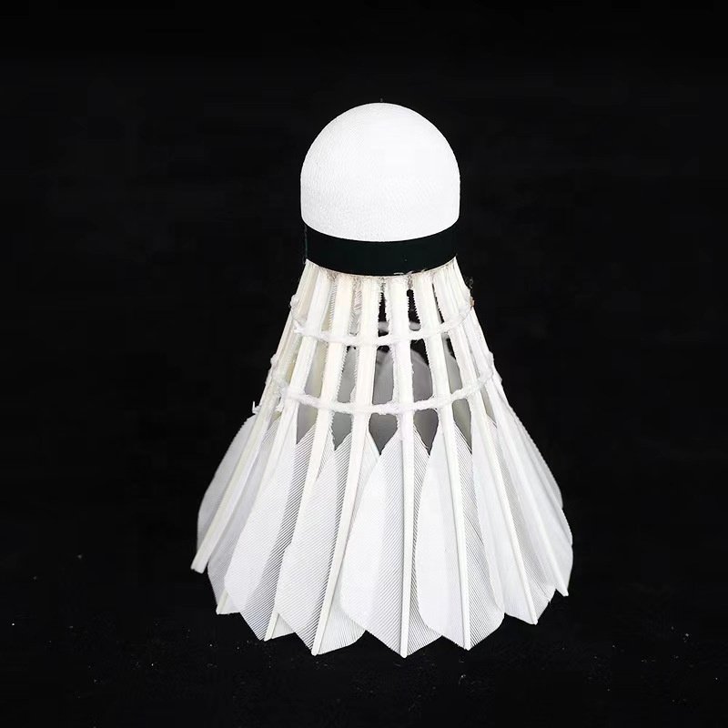 High Quality Durable Ultra White Goose Feather for Outdoor and Indoor Badminton Factory Direct Sale