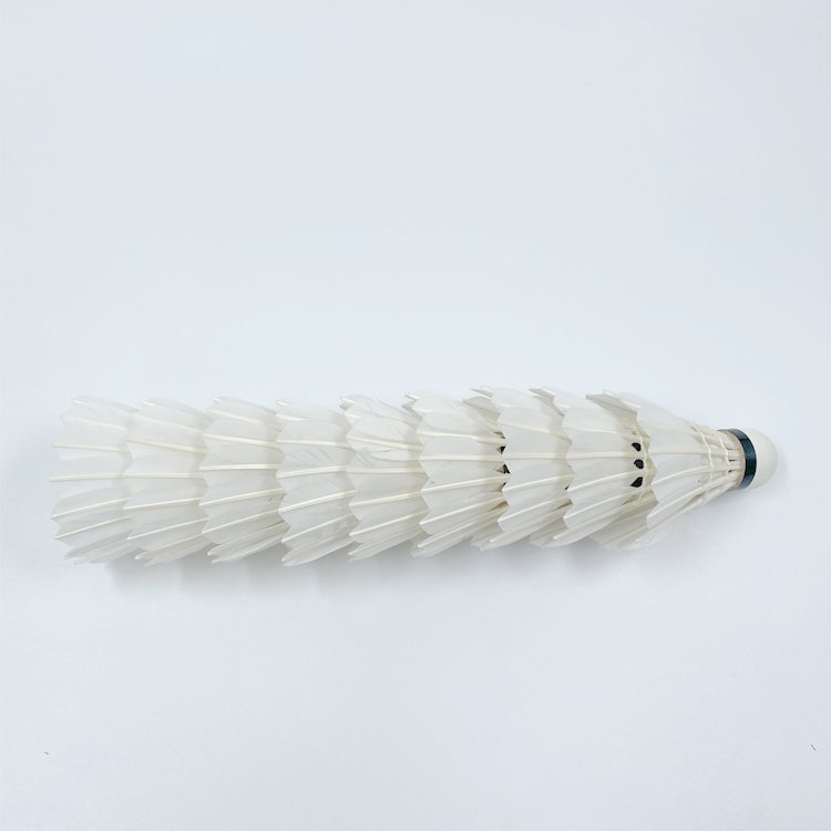 BWF Approved Durable Straight Goose Feather Badminton Shuttlecock for Professional Player Tournament