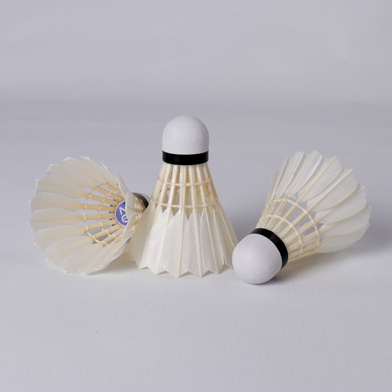Sale Aeroplane Manufacturer China Duck Feather Raw Material Badminton Training Barrel Shuttlecock