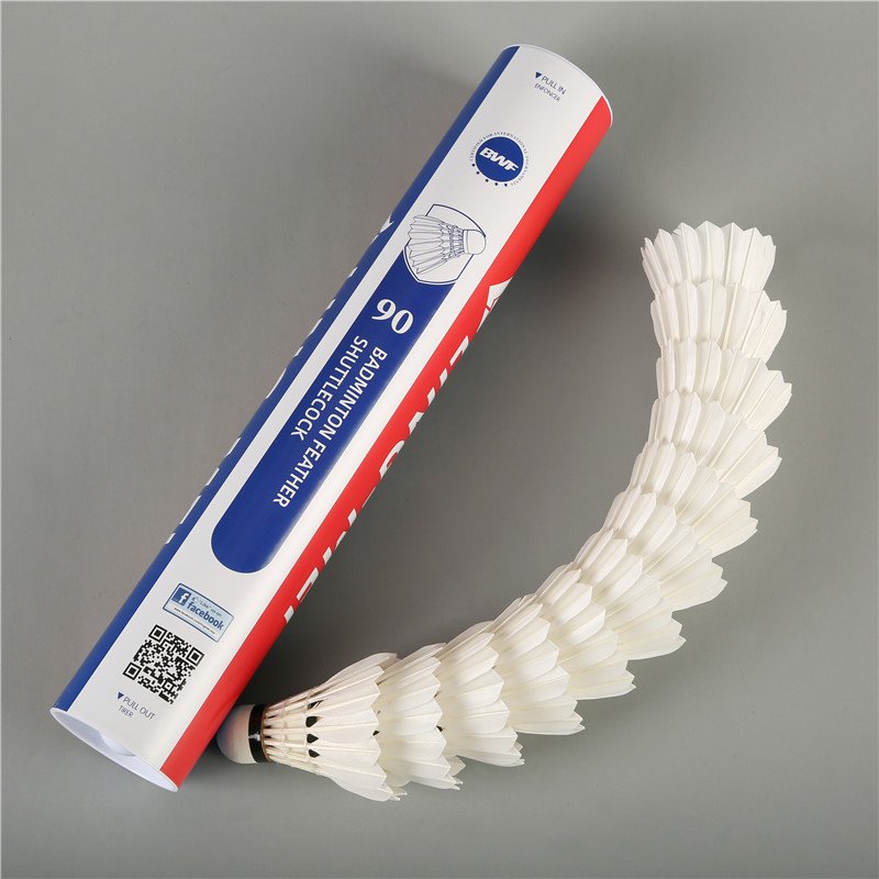 Cheap Factory Price Lingmei 90 Goose Feather Badminton Shuttlecock With Full Natural Cork Head