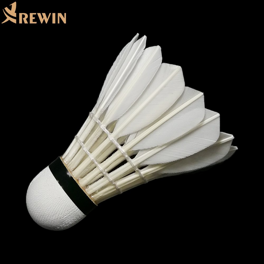 M2 Hot Sale 3 Layers Natural Cork Pure White Badminton Shuttle 100% Goose Feather Shuttlecock For Professional Tournament