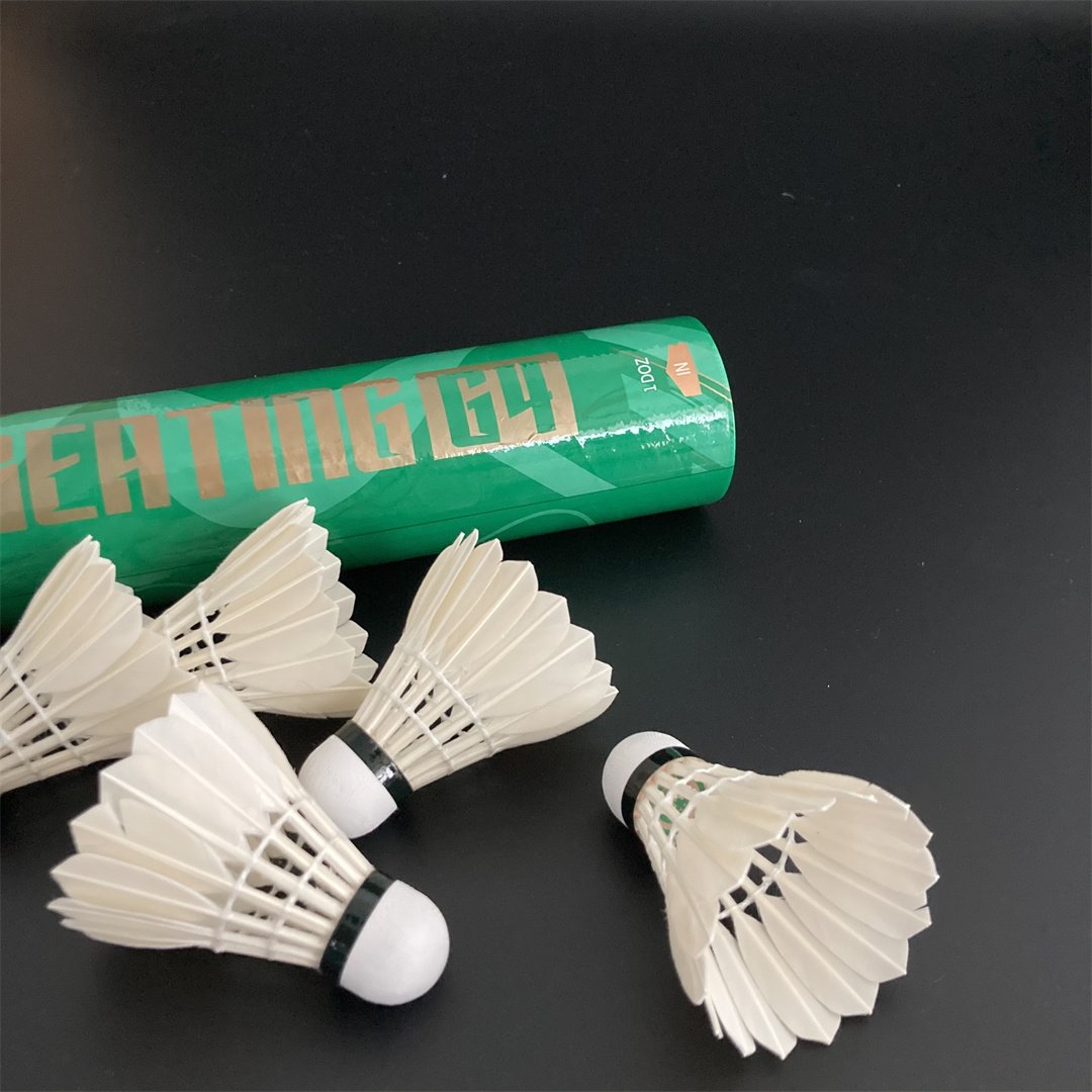 Most Durable and Stable Black to White Goose Feather Badminton Shuttlecocks