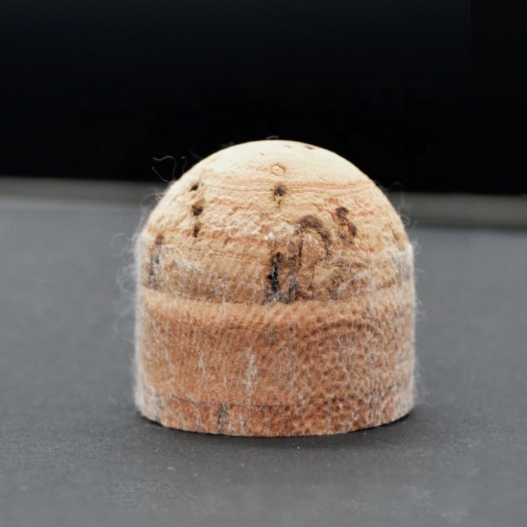 High Quality 3 Layer Shuttlecock Cork Composite Badminton Shuttle Head with PU Fiber and Natural Wood Hybrid Shuttle Cork
