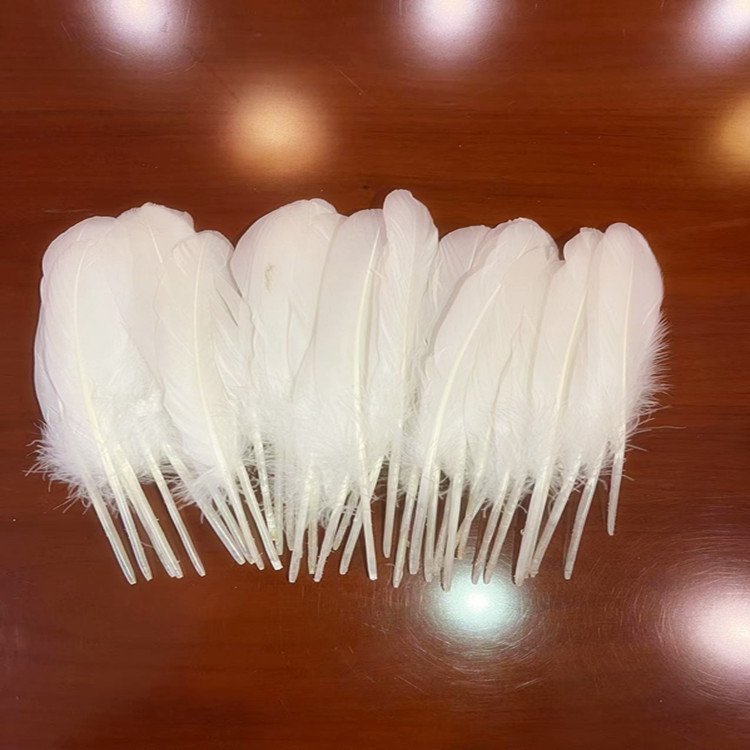 Manufacturer's direct sales select for shuttlecock and badminton washed high quality duck feather