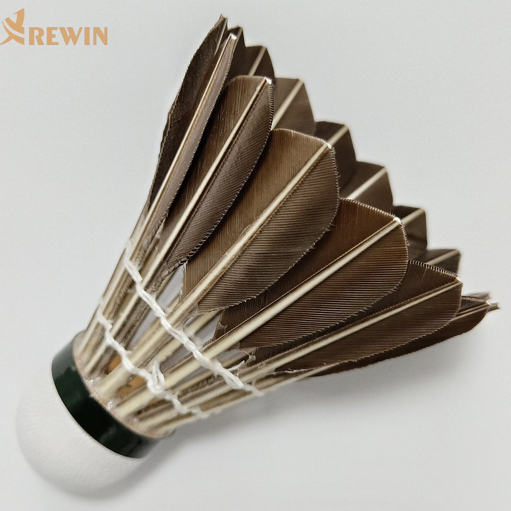 402 Cheap Good Quality Goose Feather Badminton Shuttlecock