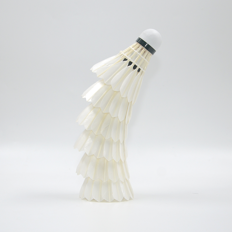 China Factory OEM Customized All Ring Tournament Level Wholesale BWF All Round Class A Goose Feather Custom OEM Shuttlecock