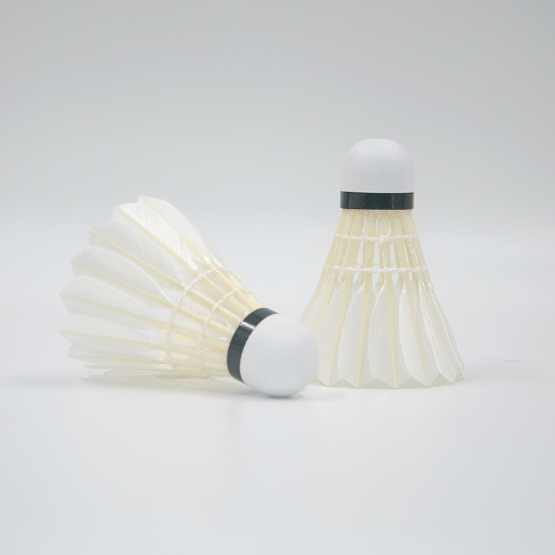China Factory OEM Customized All Ring Tournament Level Wholesale BWF All Round Class A Goose Feather Custom OEM Shuttlecock