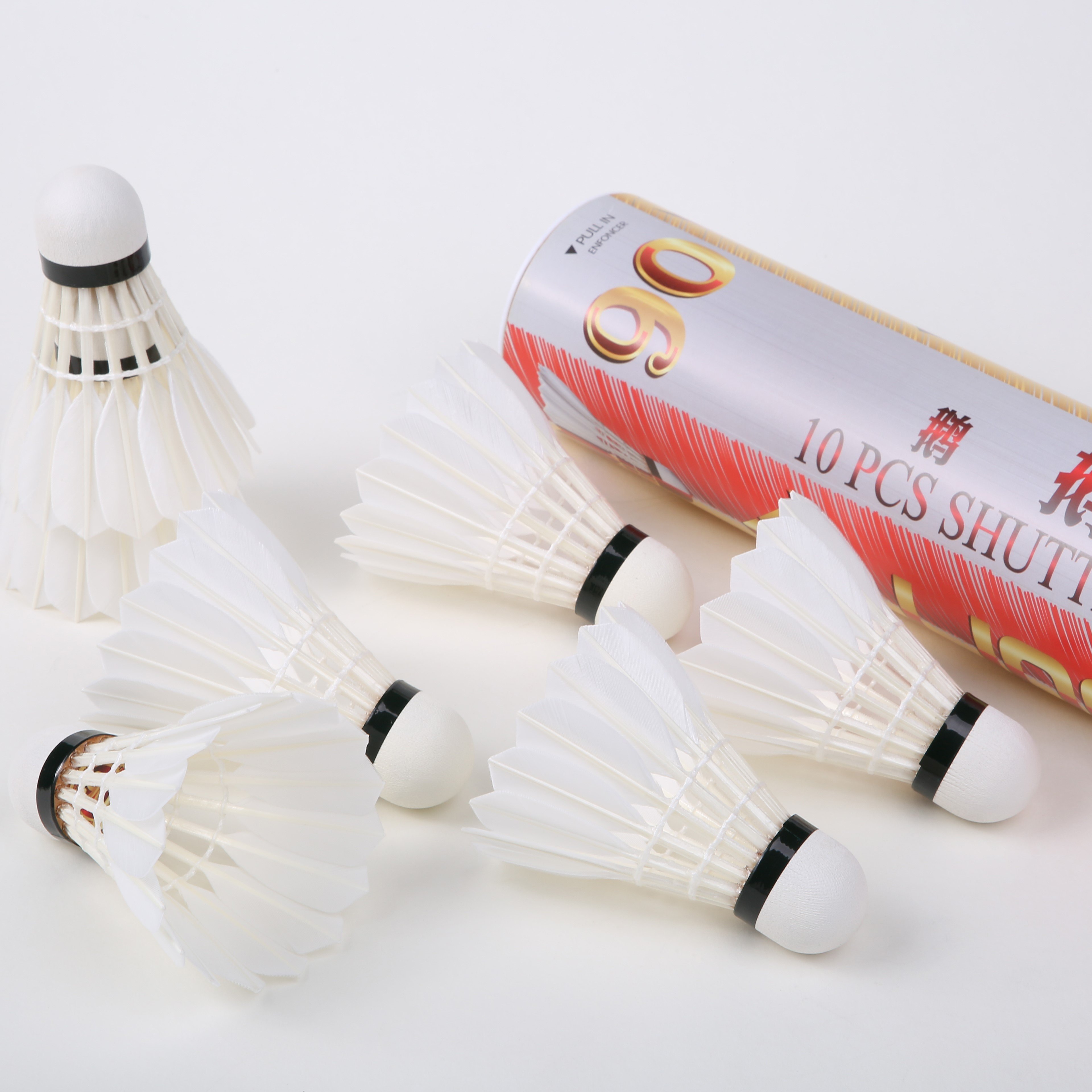 Badminton Shuttlecock Victor Badminton Strong And Durable Shuttle