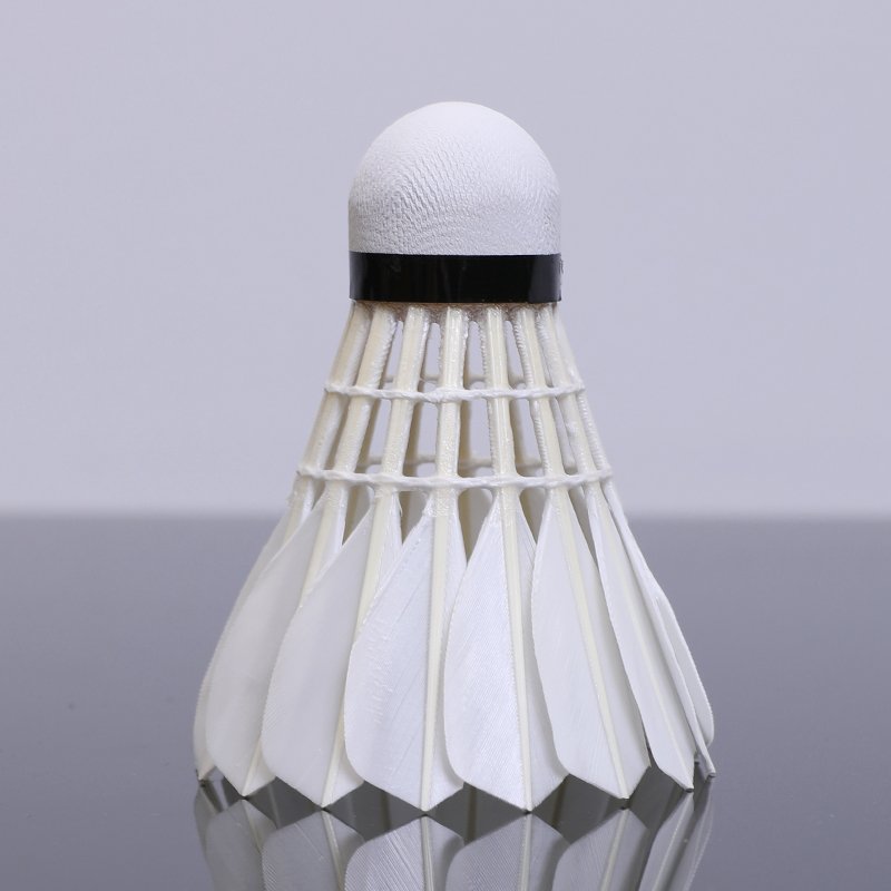 Hot Selling International Competition Level of Badminton with the Best Level of Duck Feather and Cork in Two Materials No.999